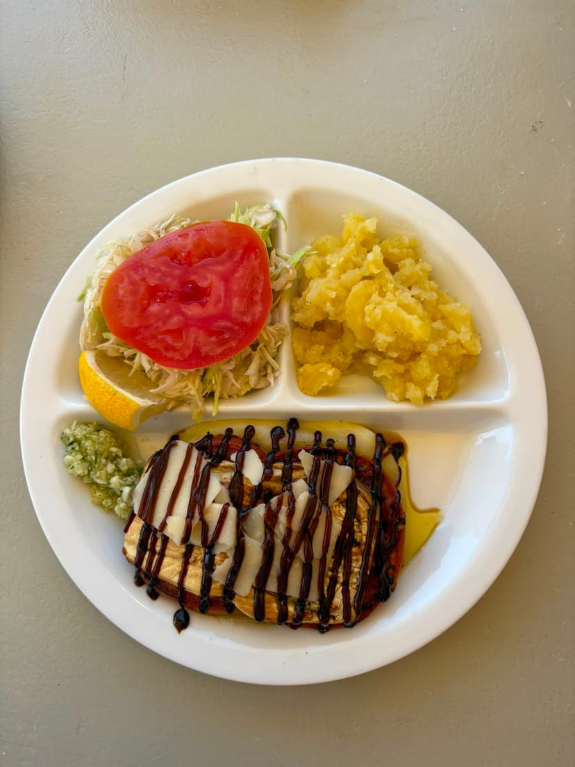 Vegetarian lunch option